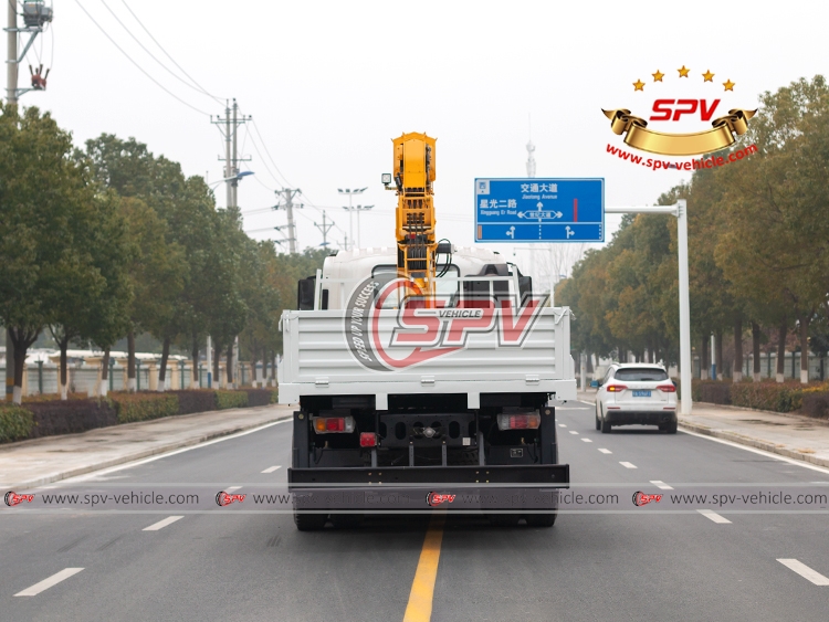 10 Tons Cargo Crane Truck ISUZU - B 10 Tons Cargo Crane Truck ISUZU - B